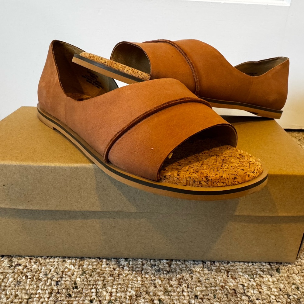 Lucky Brand Brown Open-Toe Sandals